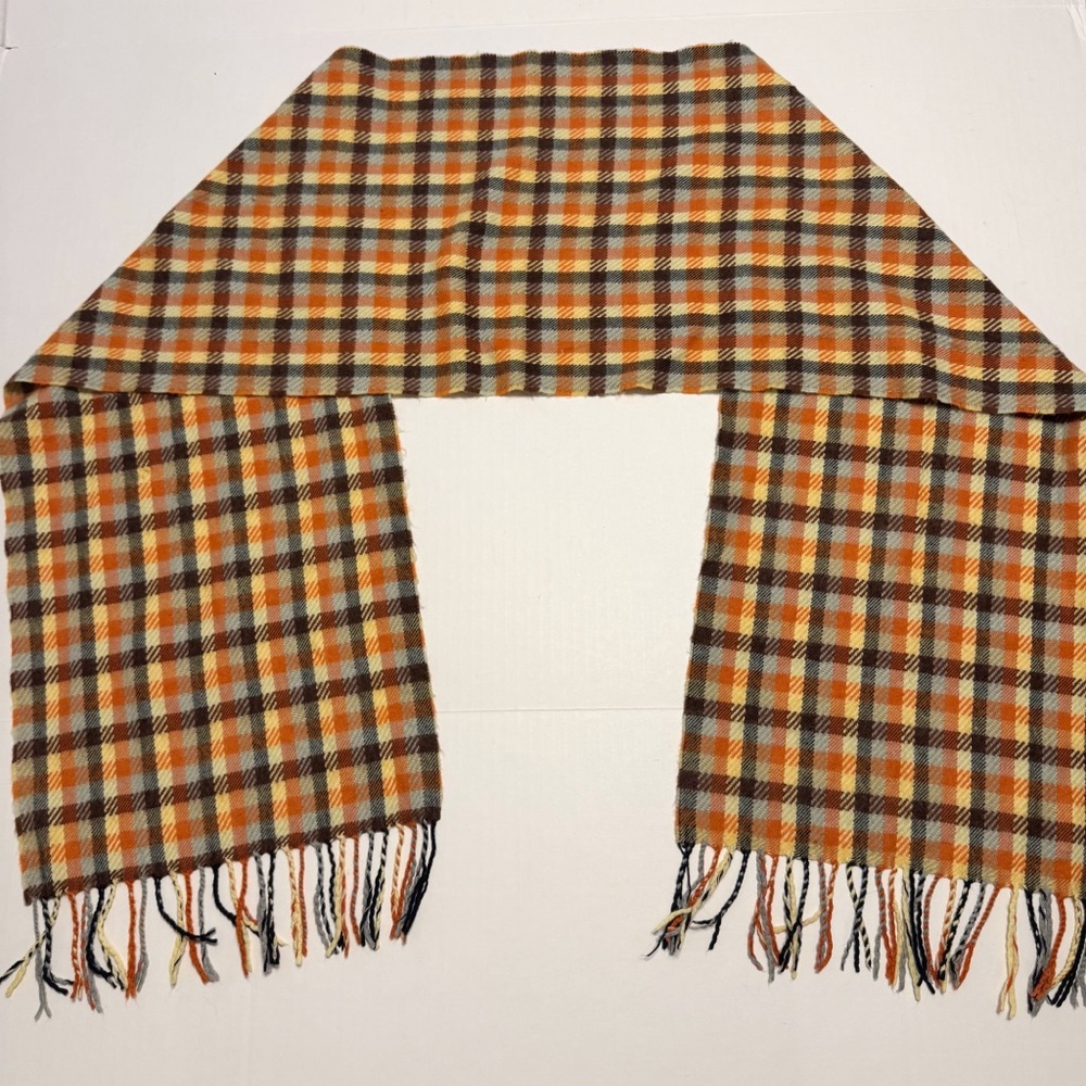 Check Pattern Scarf - Picture 3 of 5